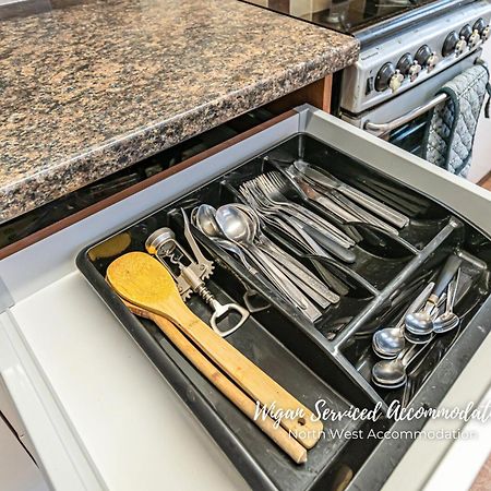 Wigan Serviced Accommodation エクステリア 写真