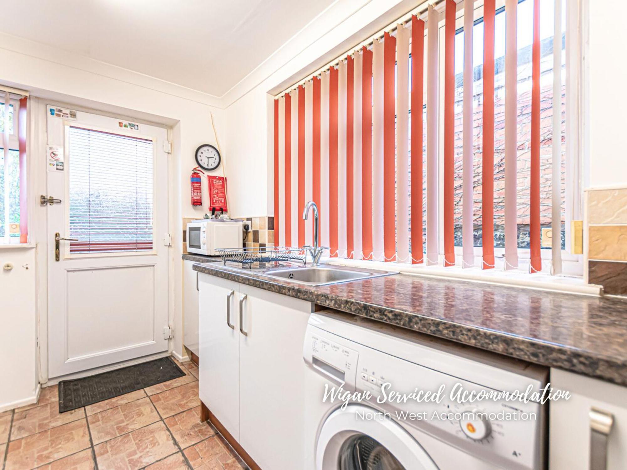 Wigan Serviced Accommodation エクステリア 写真
