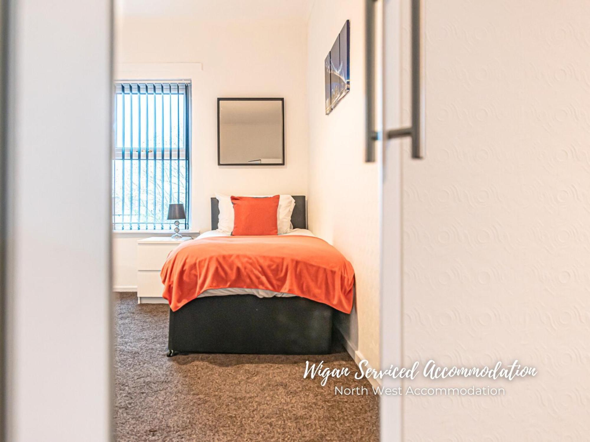 Wigan Serviced Accommodation エクステリア 写真