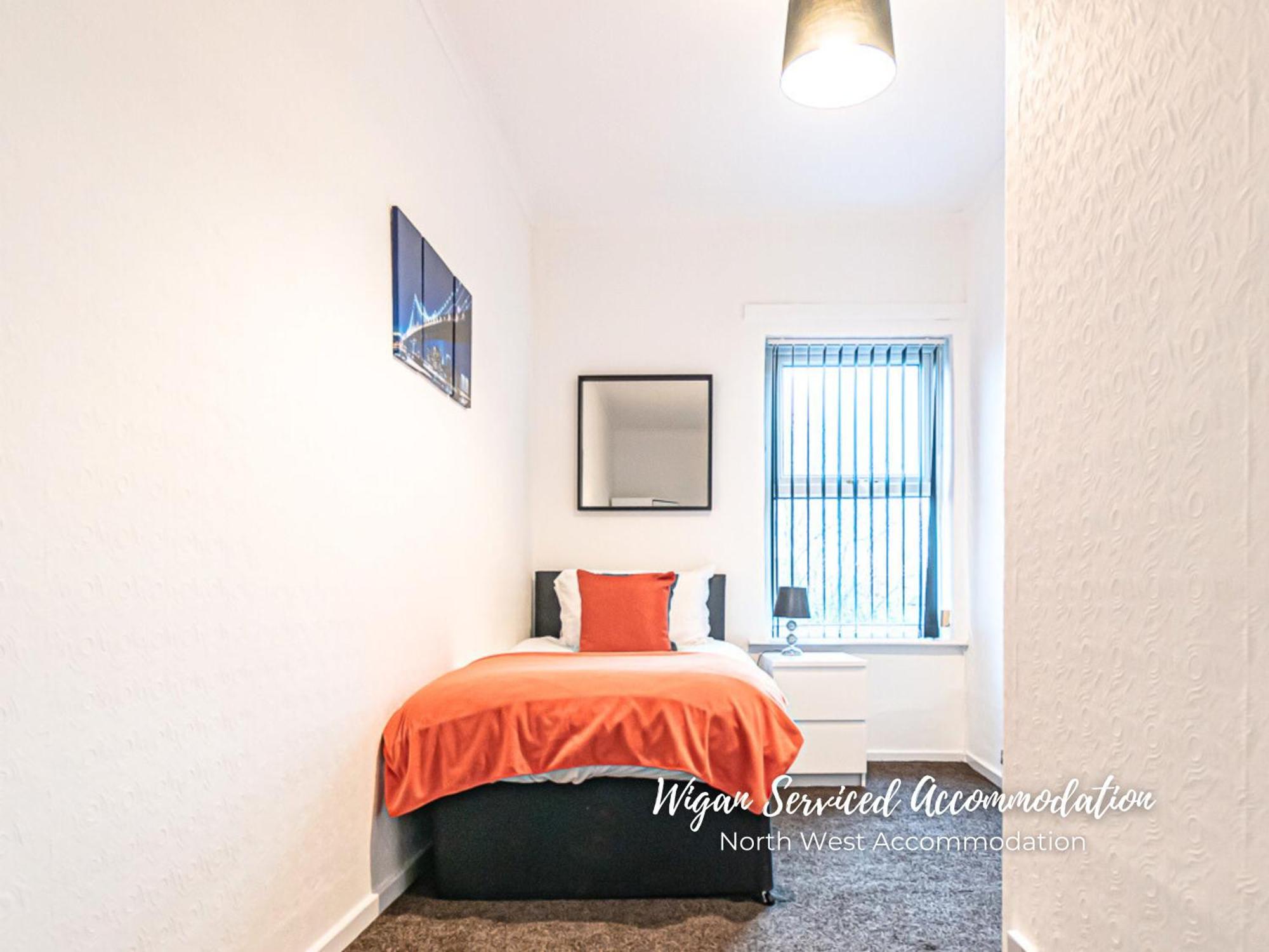 Wigan Serviced Accommodation エクステリア 写真